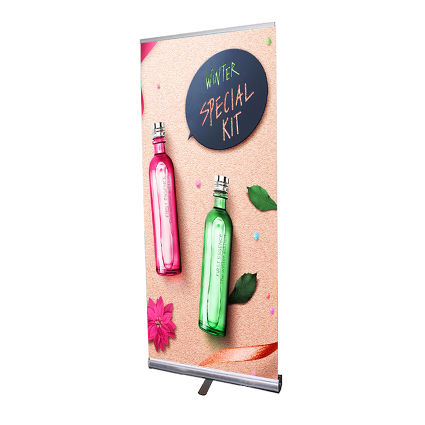 Roll Up Banner T0